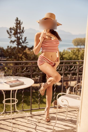 Letizia, High Class Escort Model - Felines Agency